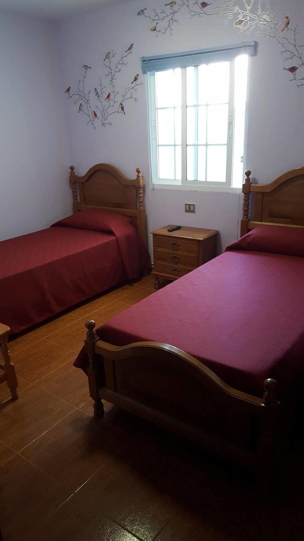 Pension Restaurante Casa Camino Palas de Rei المظهر الخارجي الصورة